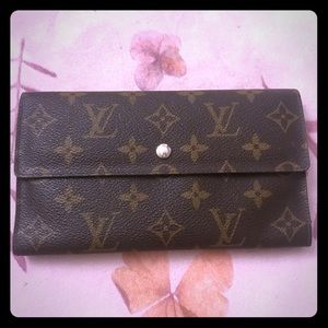 Beautiful Louis Vuitton authentic wallet ❤️❤️